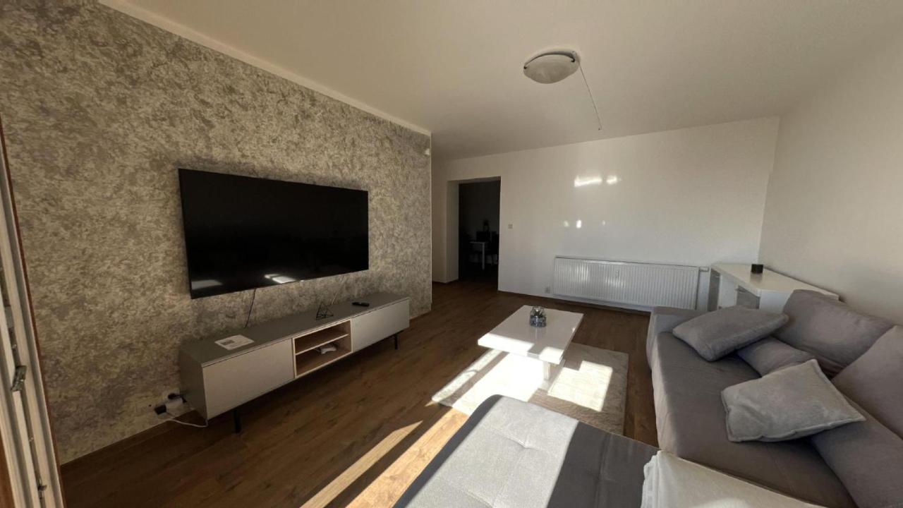 2 Room Apartment - V Blizkosti Nizkych Tatier 406, Apartmany Liptov Liptovský Mikuláš 外观 照片